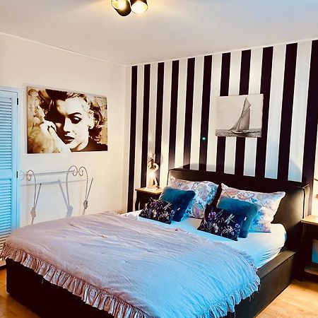 Ferienwohnung Louise 50 M Zum See 크레스브론암보덴지 외부 사진